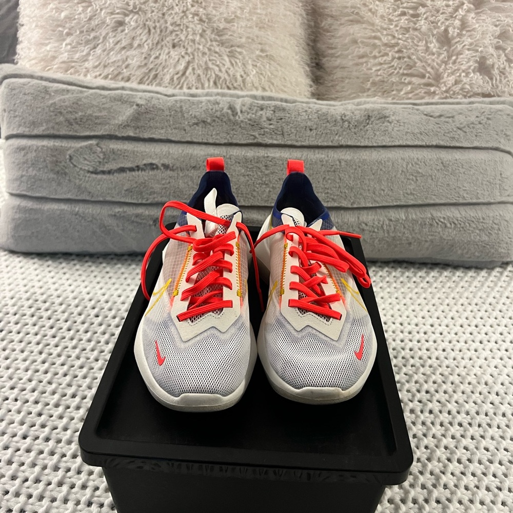NIKE Running sneaker